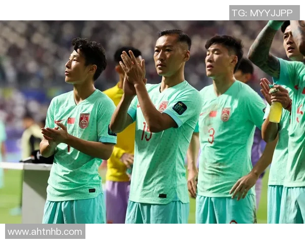 赛后分析:北京足球队与武汉足球队技术对抗的精彩瞬间与战术解读